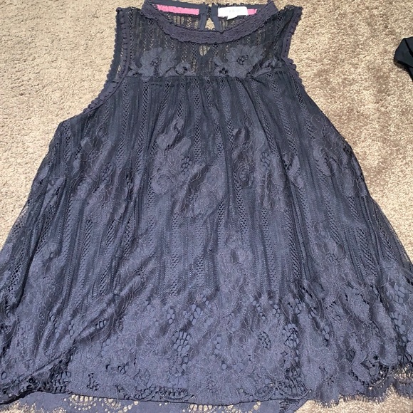taylor and sage Tops - Women’s Top